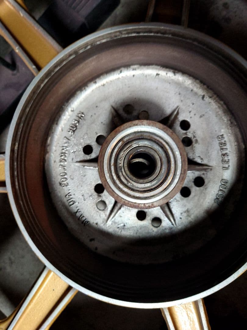 Z1キャストホイール レスター