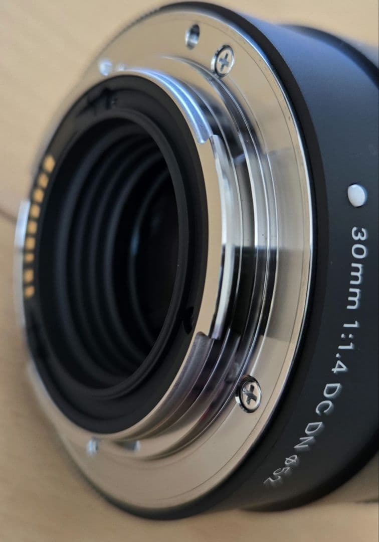 30mm F1.4 DC DN Canon EF-Mマウント用