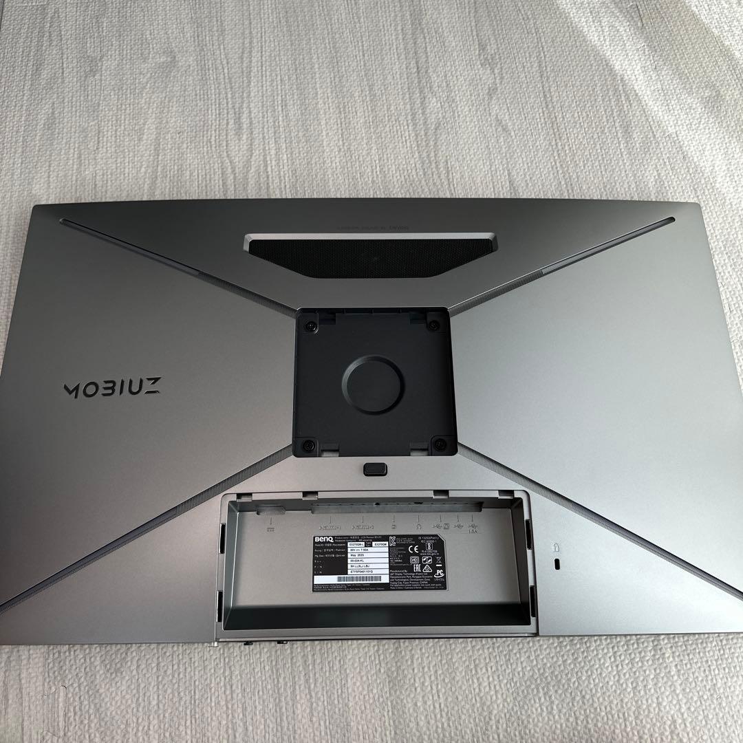 ディスプレイ・モニター本体 BenQ EX270QM