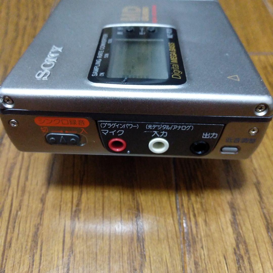 送料込み匿名配送　SONYソニーMDウォークマンMZ-R30 本体のみオマケ無し
