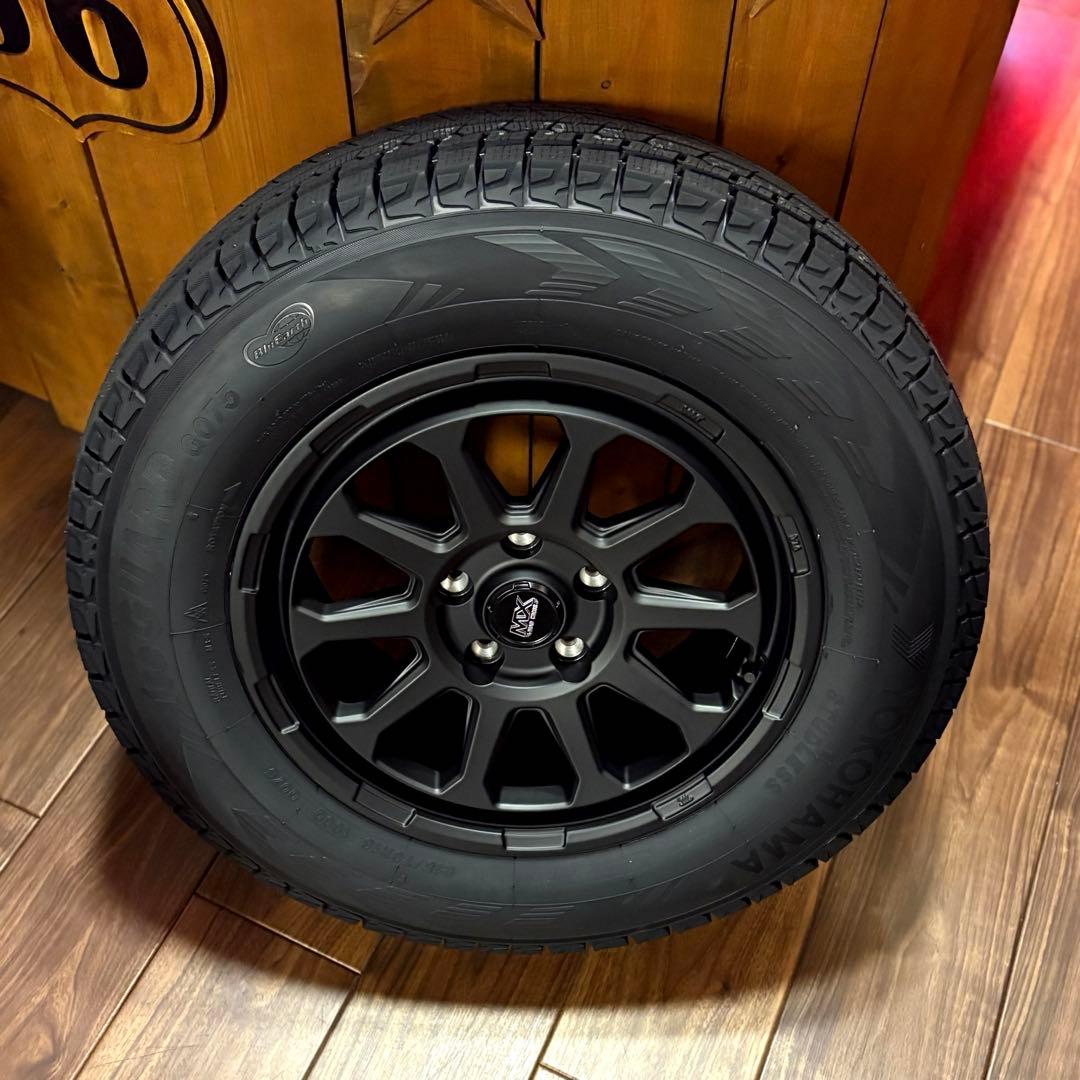 デリカ用❄️215/70R16❄️スタッドレス❄️マットブラック❄️新品セット