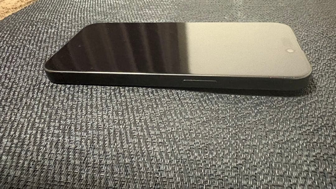 iPhone 15 Pro 128GB 美品