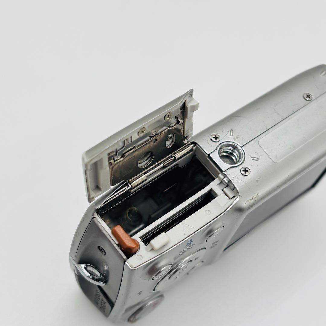 Canon IXY DIGITAL 600 本体