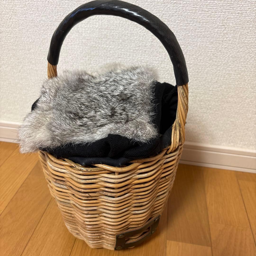 エバゴス　ファー付きカゴバッグ