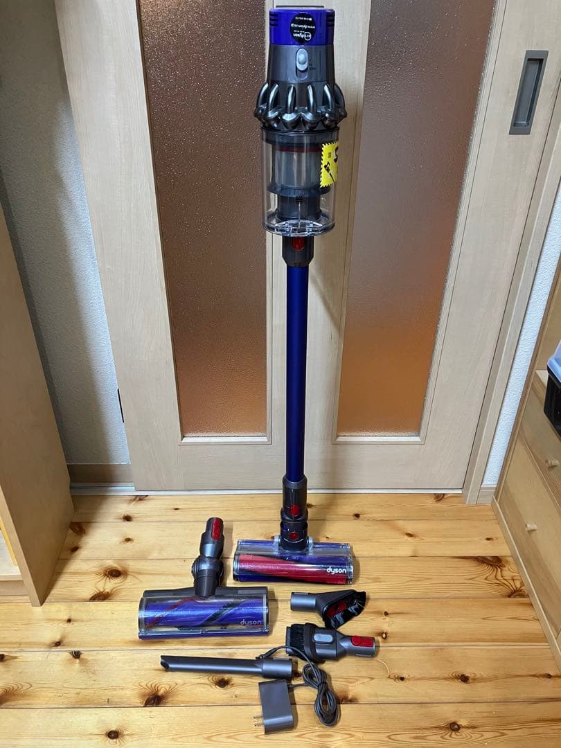 ダイソン Dyson V10（SV12） 動作品　付属品付き
