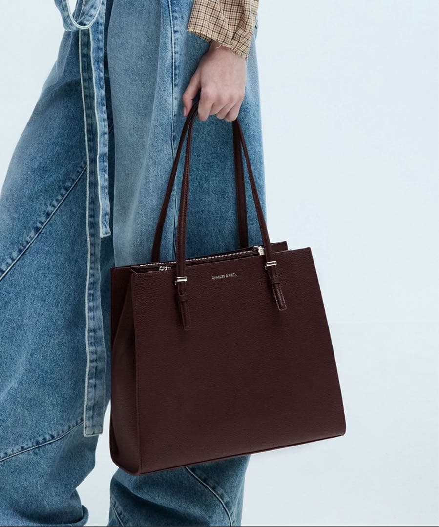 CHARLES & KEITH クラシックダブルハンドルトートバッグ