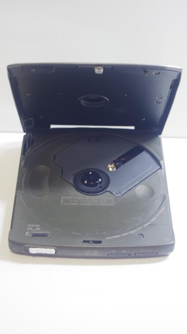 T0829 SONY Discman D-515 ポータブルCDプレーヤ日本製