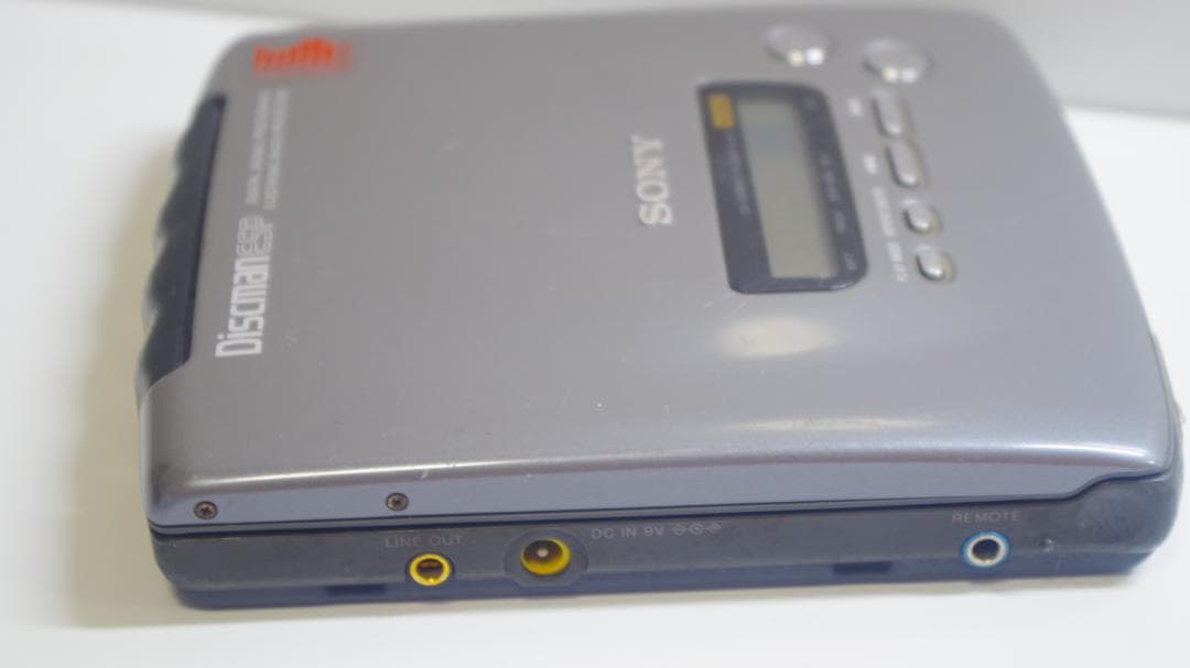 T0829 SONY Discman D-515 ポータブルCDプレーヤ日本製