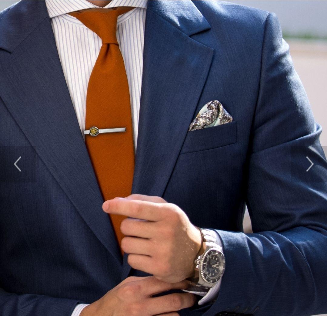 美品/タテオシアン ネクタイピン