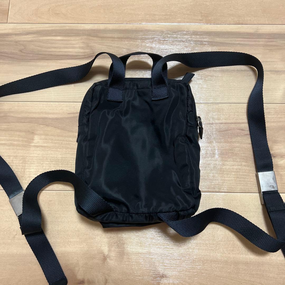 PRADA ブラック　リュック