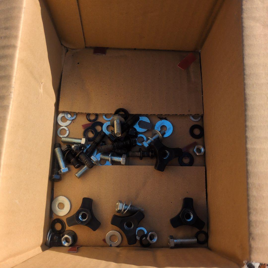 ハイラックス 純正オプションハードトノカバー