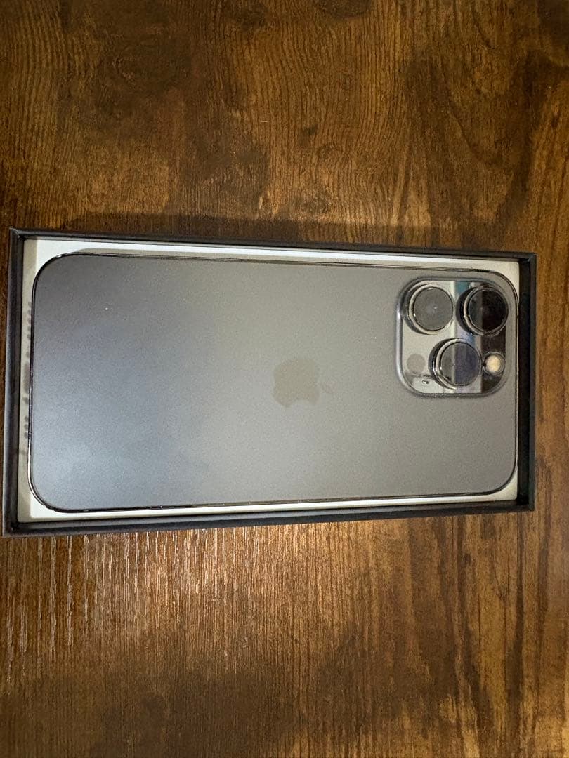 【美品】Apple iPhone 13 Pro グラファイト　SIMフリー