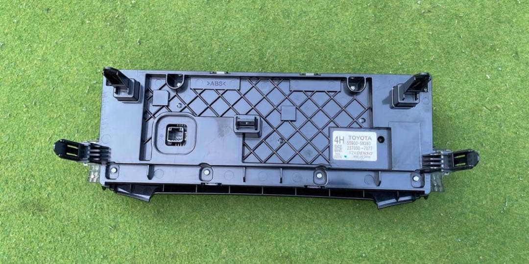 30アルファード　後期　JBL プレミアム　サウンドカーナビゲーションシステム