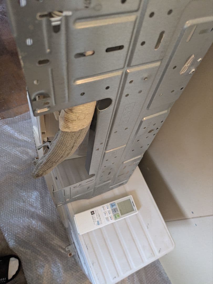 SHARP AY-H22DE6 エアコン本体 2018年製