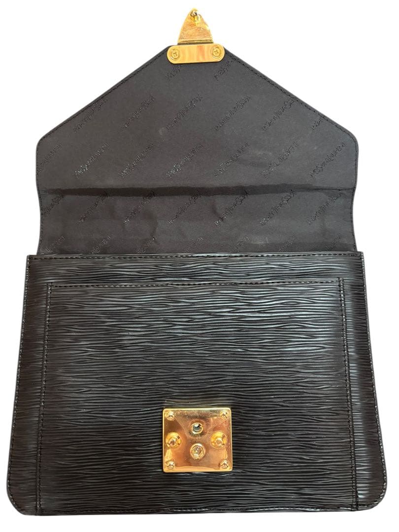 美品YVESSAINT LAURENT イヴサンローラン クラッチバックブラック