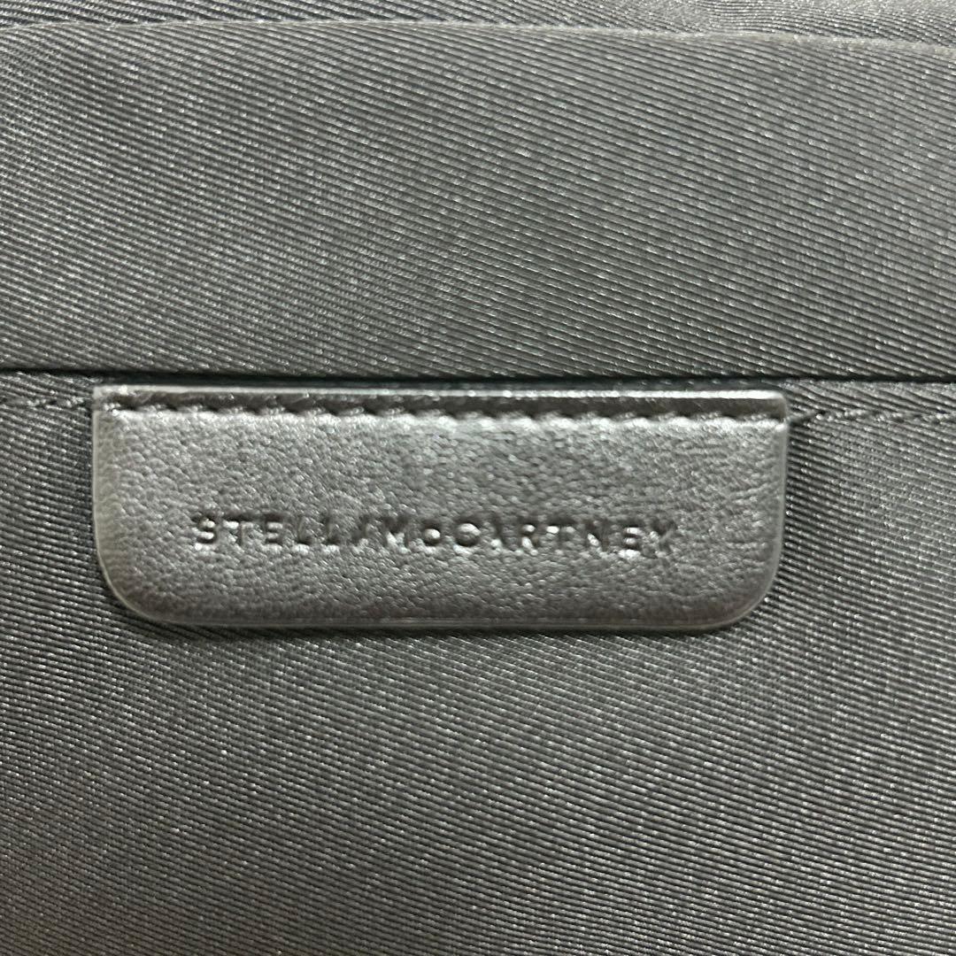 【極美品】ステラマッカートニー　ボディバッグ　ロゴベルト　ブラック