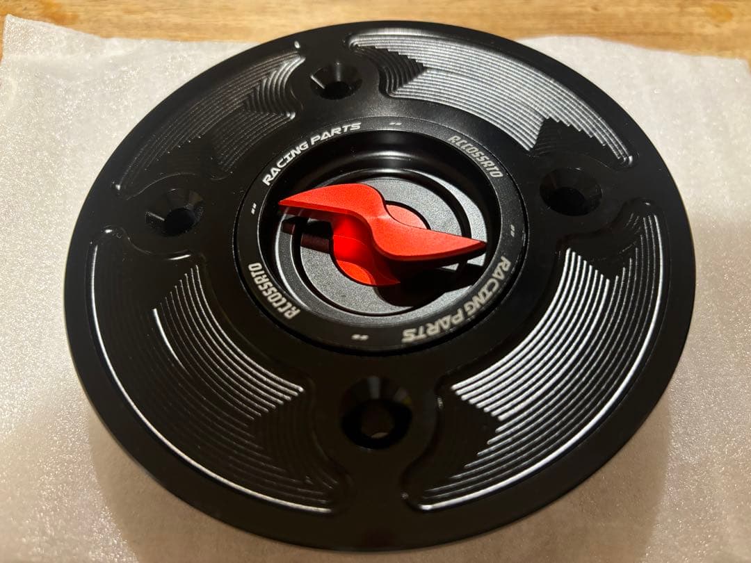 アコサット　タンクキャップ　Kawasaki車汎用