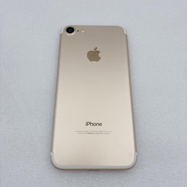 【概ね美品】iPhone7 32GB MNCG2J/A バッテリー最大容量90%