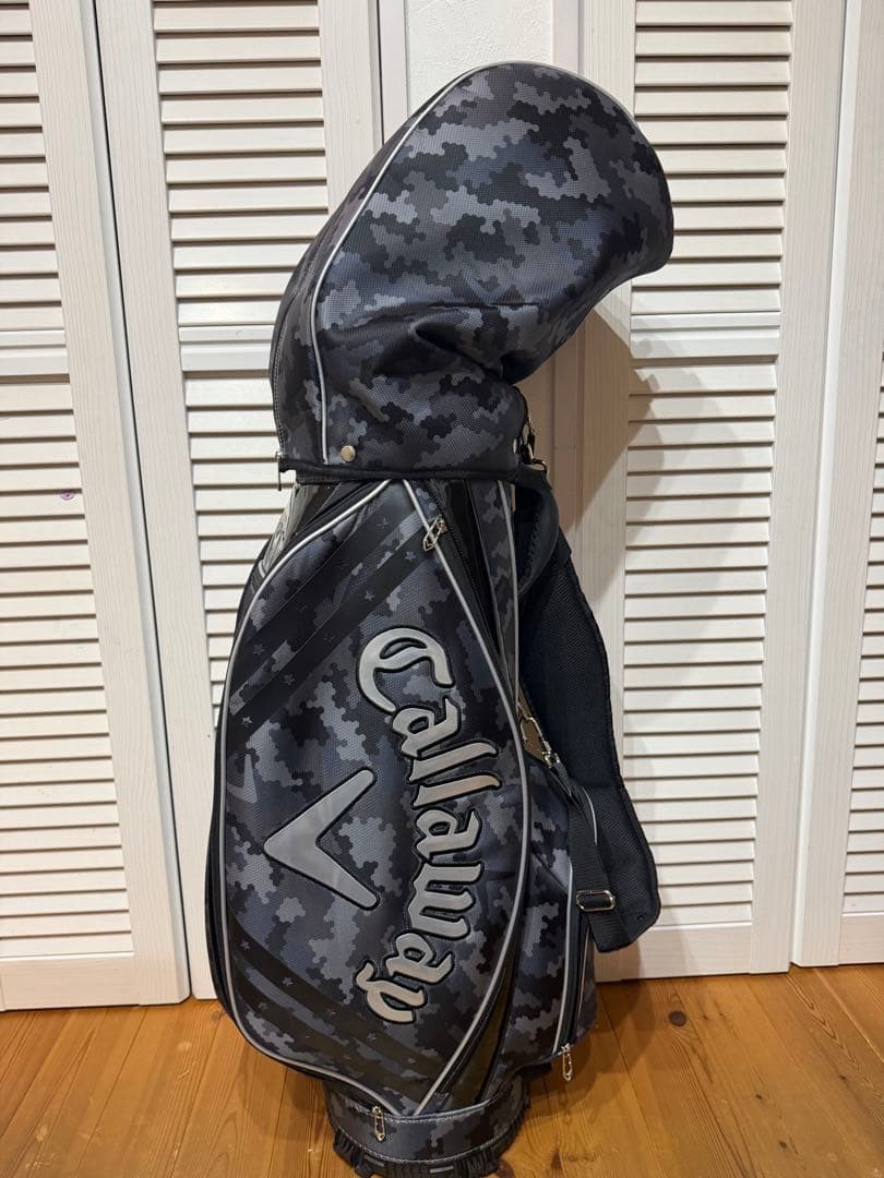 Callaway グレーカモフラージュキャディバッグ