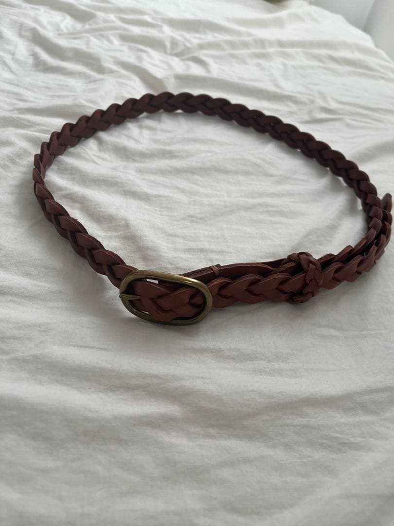 芸能人着用◎ラルフローレン　レザースキニーベルト　ダークブラウン