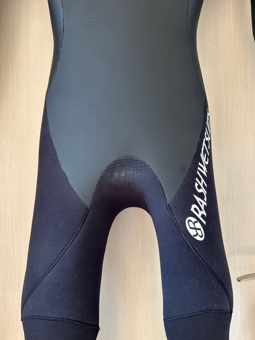 RASH ウェットスーツ　セミドライ　ML 美品　オーダー