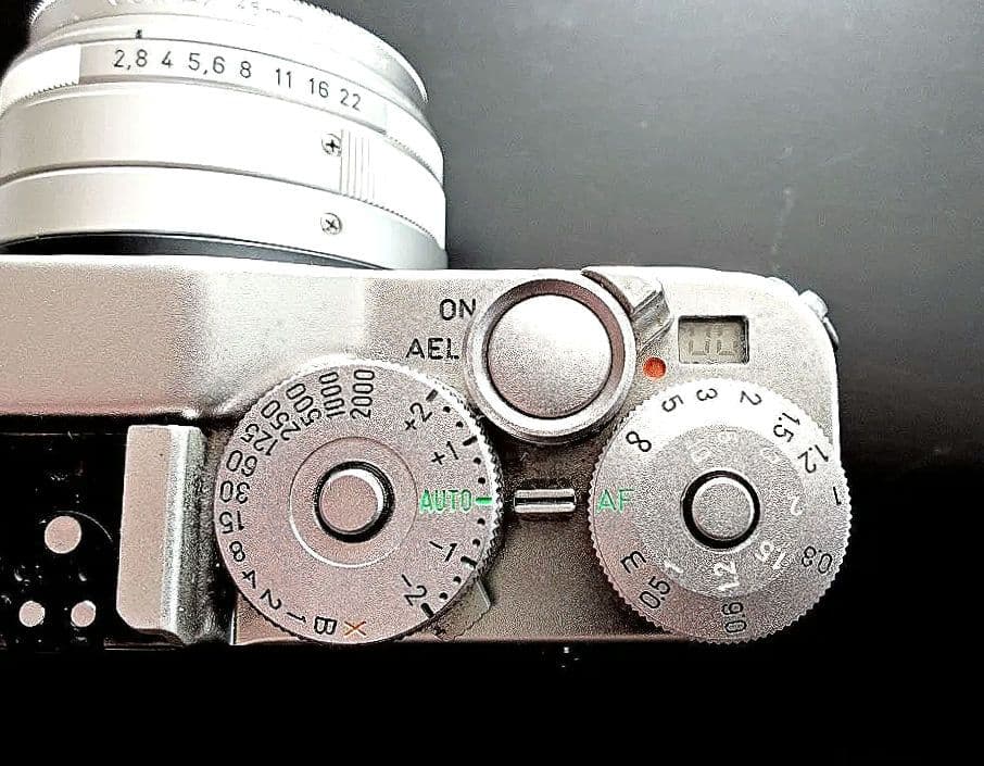 CONTAX G1、レンズ3本、フラッシュライトのセット