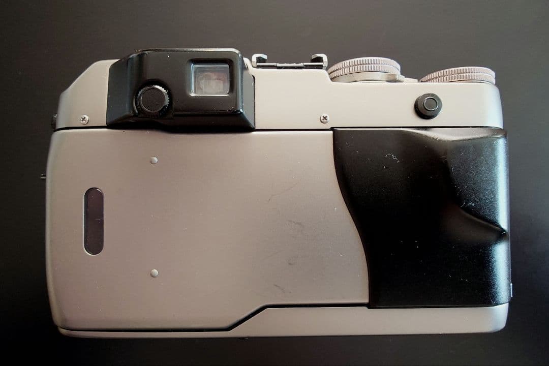 CONTAX G1、レンズ3本、フラッシュライトのセット