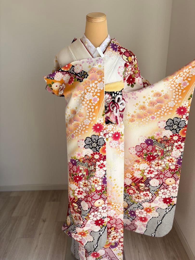 期間限定価格（2/1まで！）⭐️可愛い振袖フルセット　成人式　正絹　袋帯　白地系