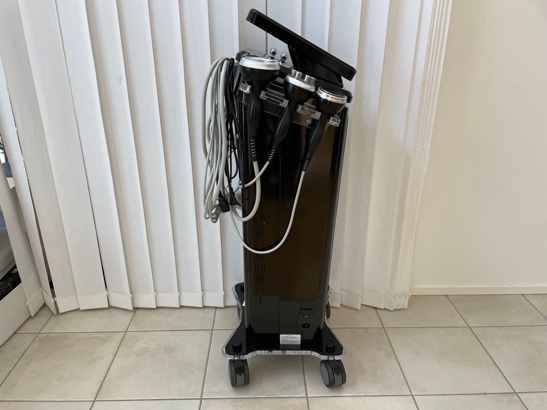 DIIO III 3 業務用 全身 美容機器 超音波 RF /EMS 脂肪分解