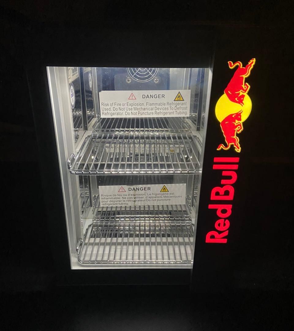 Red Bull 冷蔵庫 Cooler Basics Handbook付き