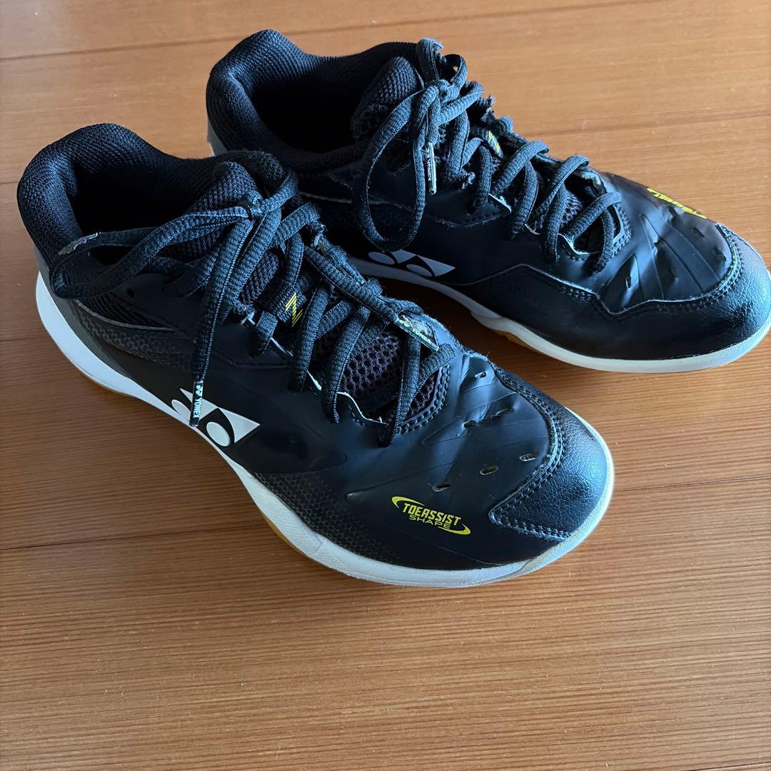 ヨネックス　バドミントンシューズ　24.5