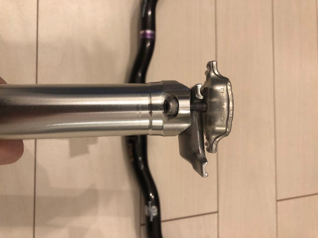 S*N様 SimWorks Fun 3 ハンドル　トムソンシートポスト31.8