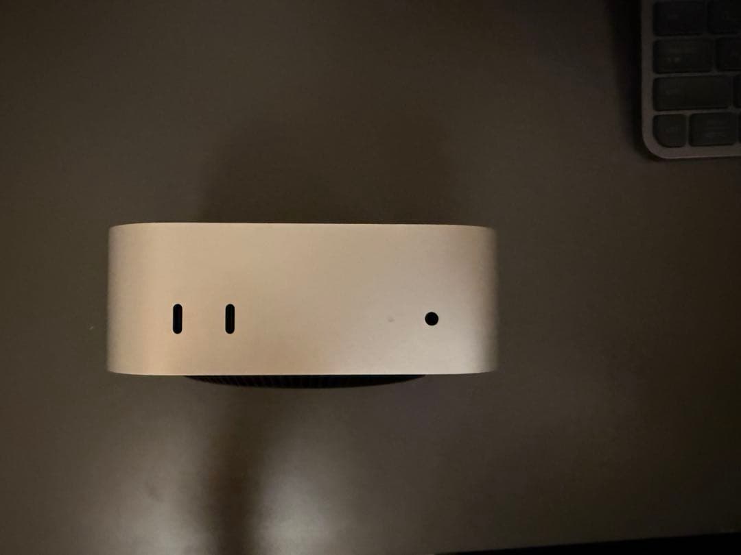 【美品】Mac mini M4チップ搭載モデル（16GB / 256GB）