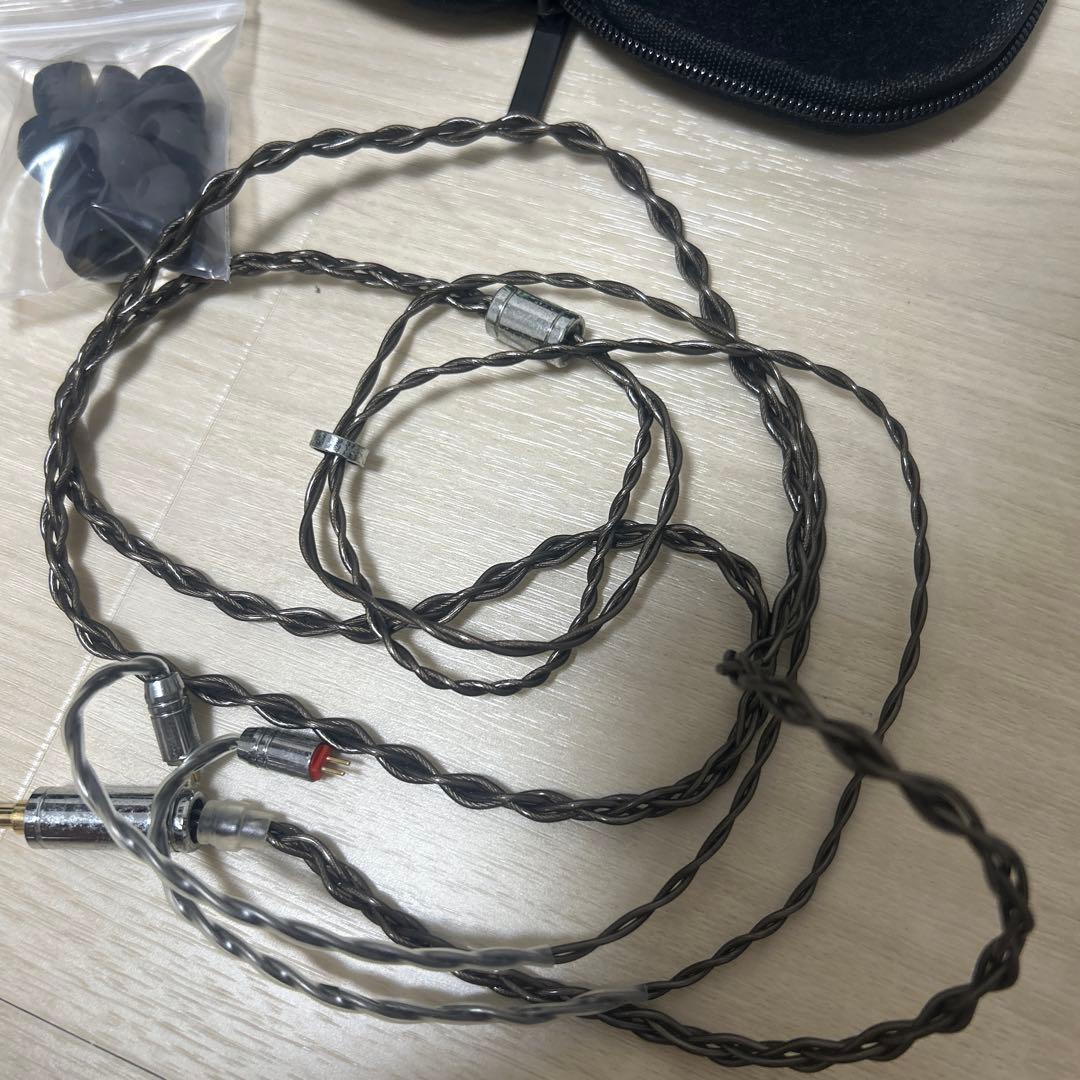 Kiwi ears Quintet 有線イヤホン