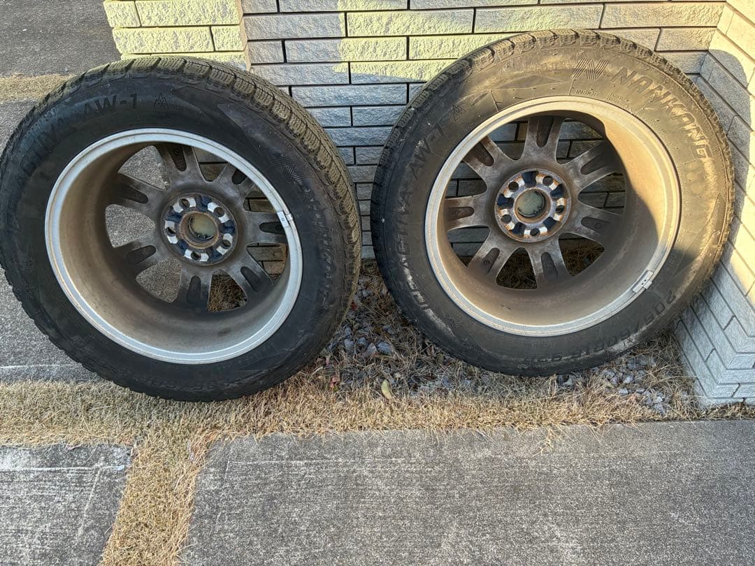 ノア NOAHヴォクシーVOXY 205/60R16 スタッドレス