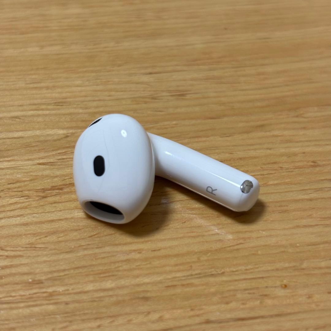 【美品・ほぼ未使用】Apple Airpods 4 ノイズキャンセリング搭載