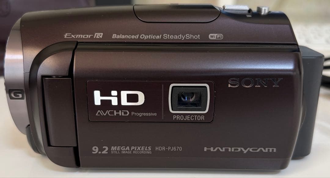 SONY HDR-PJ670 ビデオカメラブラウン 64GmSDカード➕ケース付