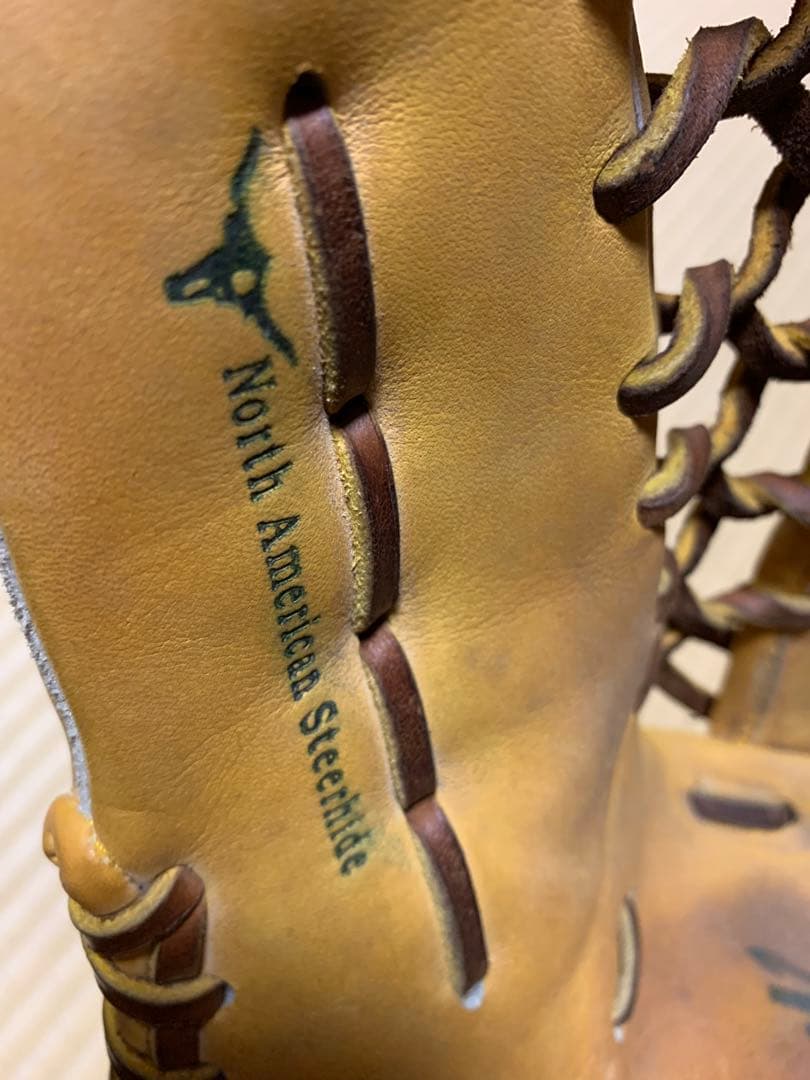 Mizuno Pro 硬式？軟式？野球グローブ 黄土色