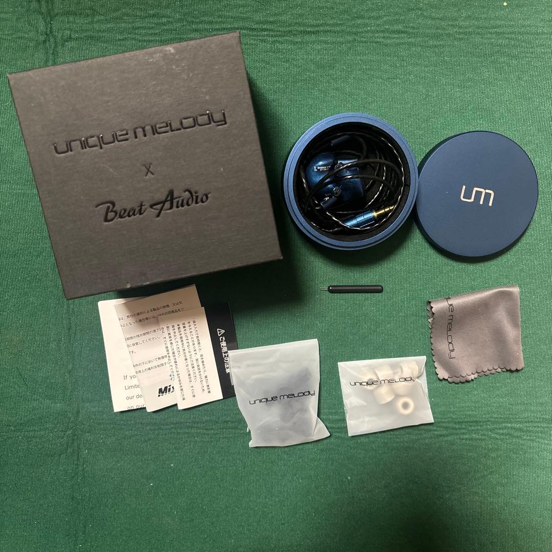 イヤホン Unique Melody MAVERICK II Re UNM-6455