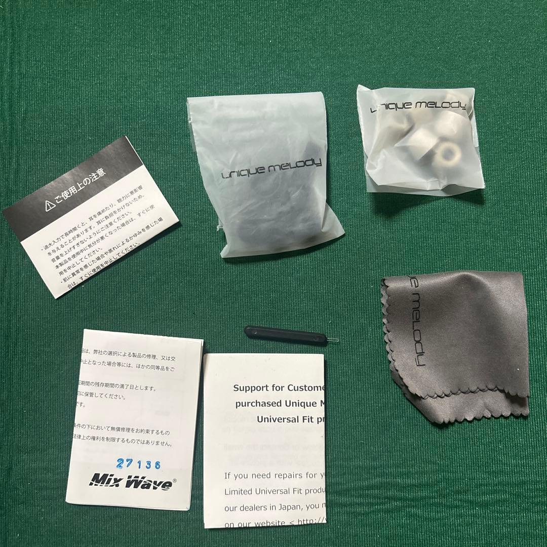 イヤホン Unique Melody MAVERICK II Re UNM-6455