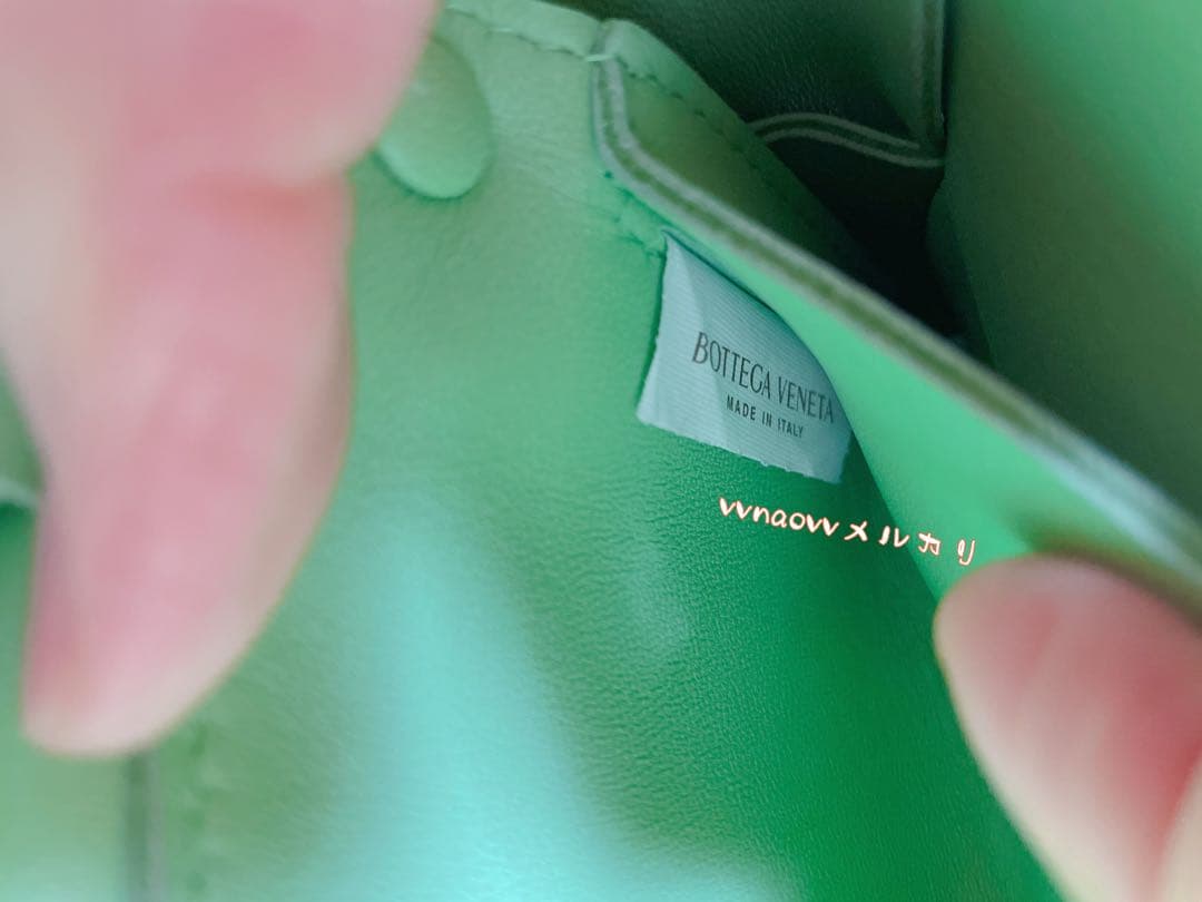 ボッテガヴェネタ　イントレチャート　ベルトカセット　ボディバック