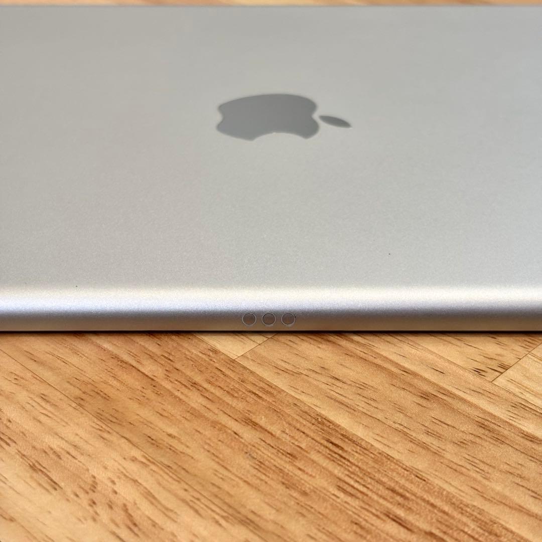 Apple iPad 第9世代 256GB SIMフリー 本体
