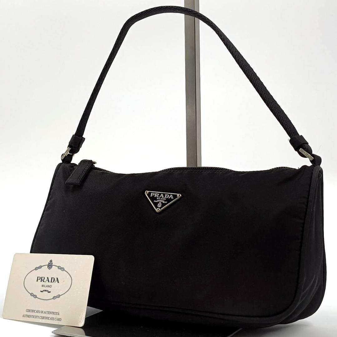 人気✨プラダ アクセサリーポーチ 三角ロゴ ナイロン ワンショルダー　白タグ