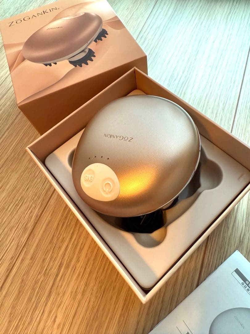 ★新品　ゾーガンキン ZOGANKIN 美顔器 マッサージ機能付き