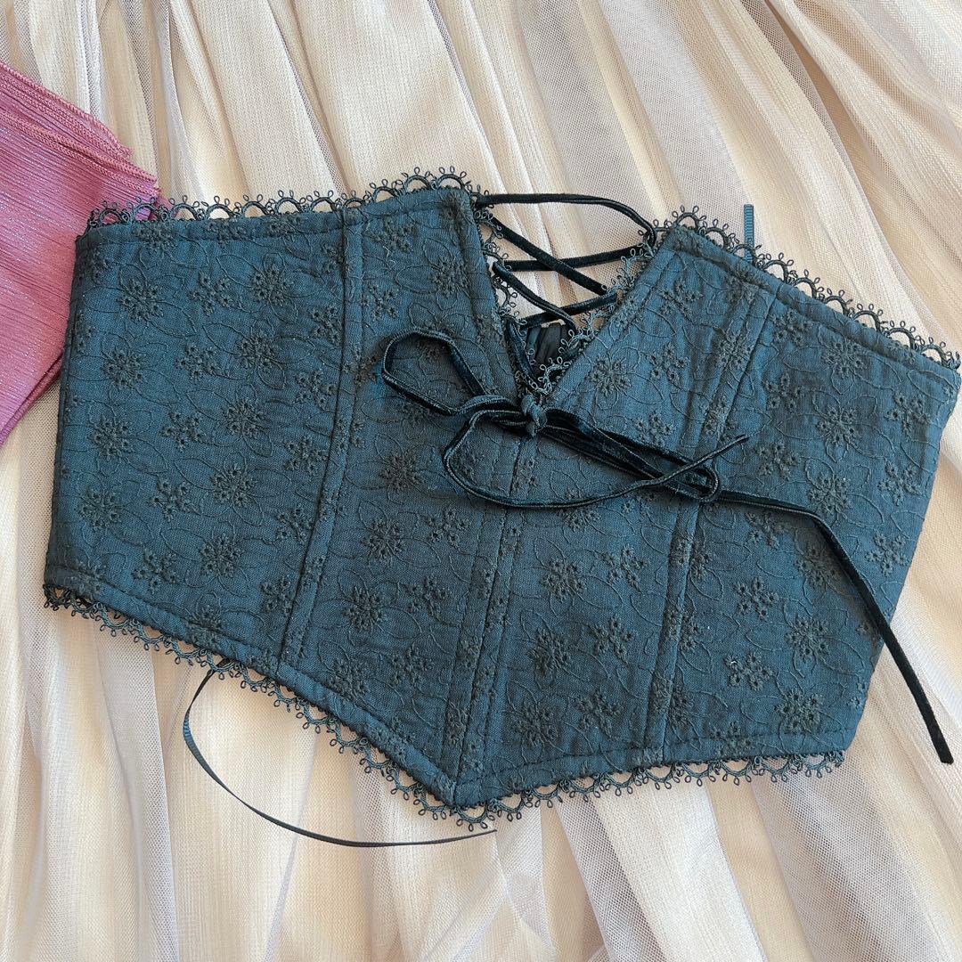 Dハロ　眠れる森の美女 オーロラ姫　ドレス　130サイズ　新品未使用