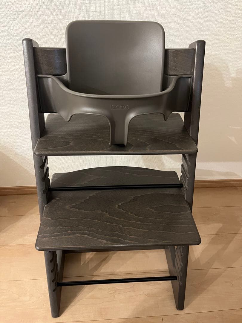 stokke グレー ハイチェア