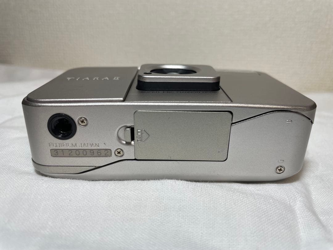 FUJIFILM TIARA II フラッシュ点灯せず