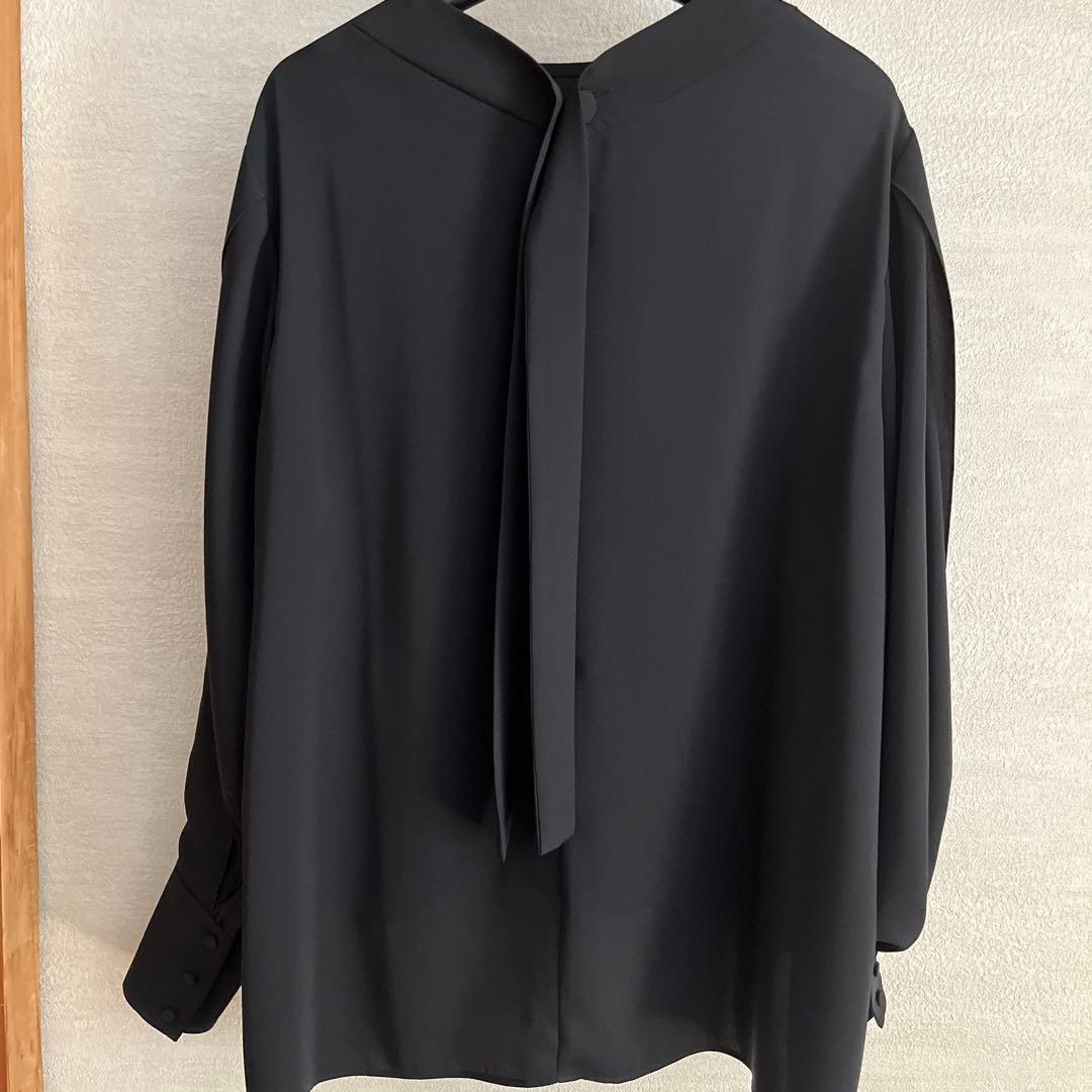 アドーア　ブラウス