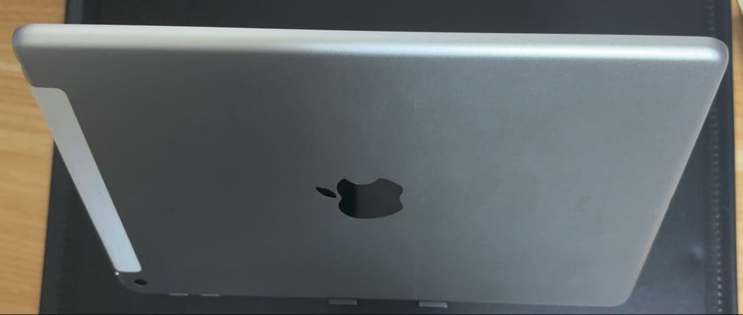 早い者勝ち　iPad 第６世代　32GB wifi+cellular