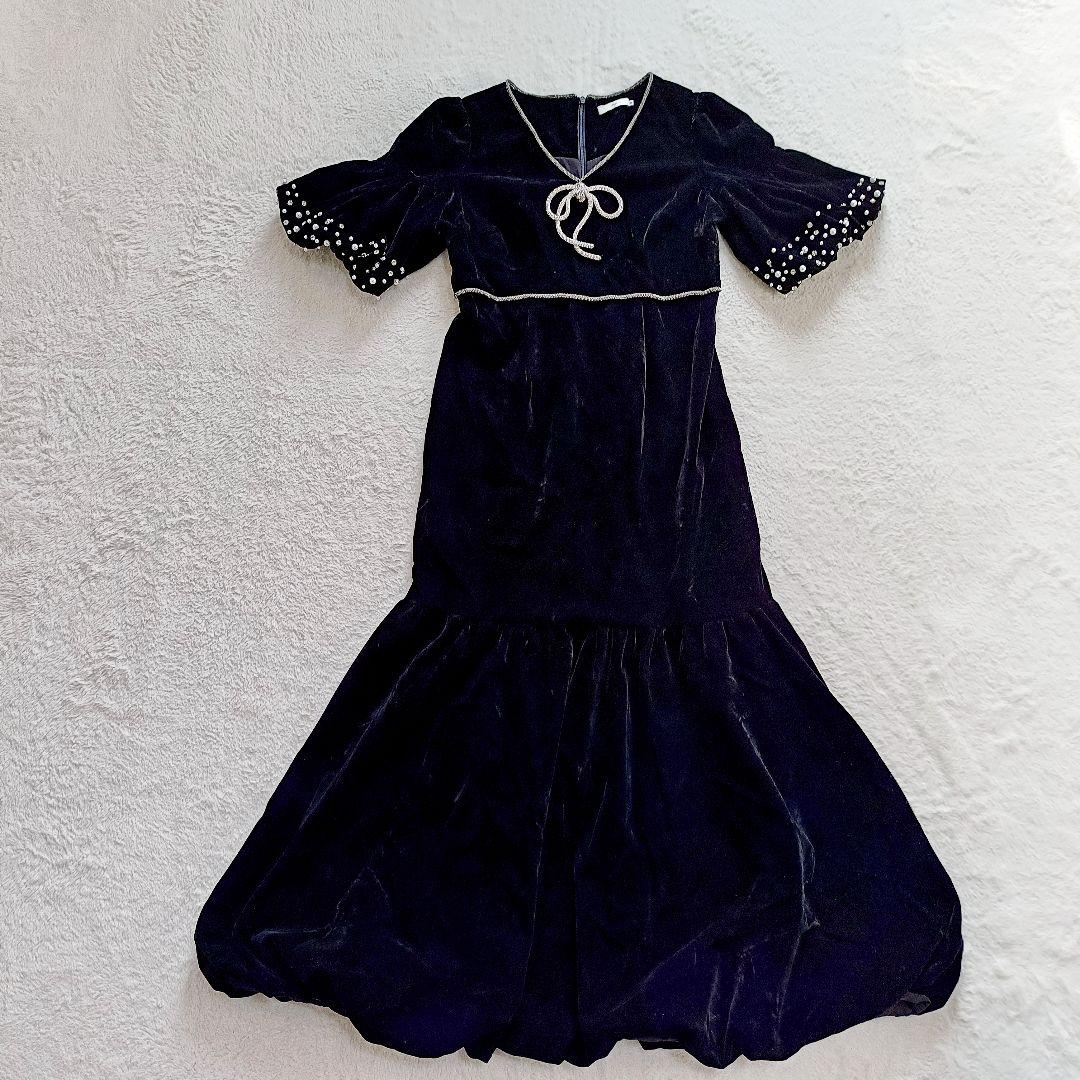 Leja ベロアドレス　ギャザーワンピース　パールストーンリボン